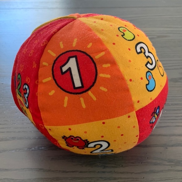 Melissa & Doug ABC's 124's Learning Ball - Picture 4 of 10